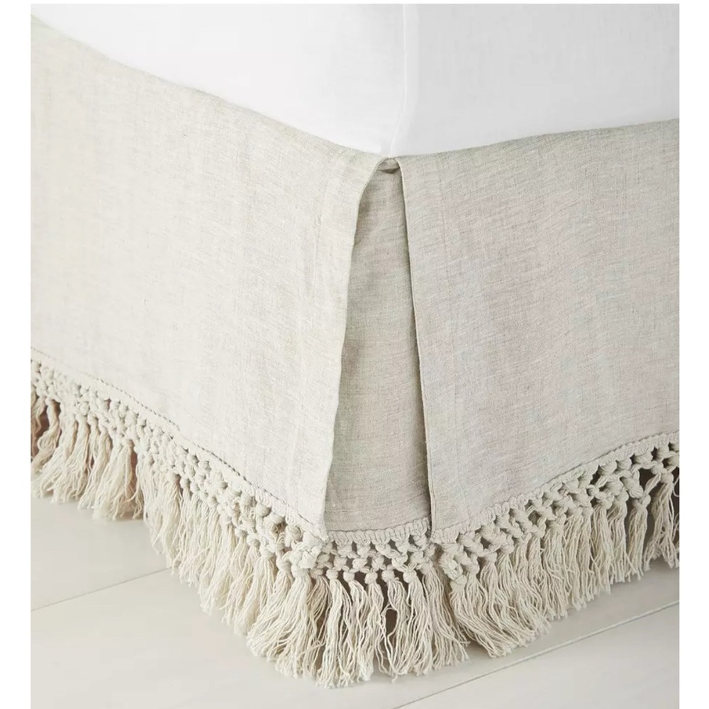 Serena & Lily bed skirt